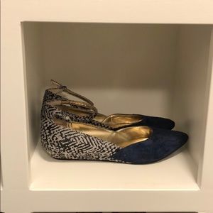 Seychelles size 8 ankle strap shoes